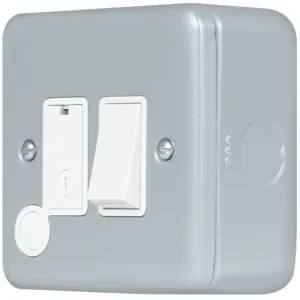 METAL CLAD PRO 13A SWITCHED FUSED CONNECTION WITH