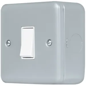 METAL CLAD PRO 10AX 1 GANG 1 WAY SWITCH