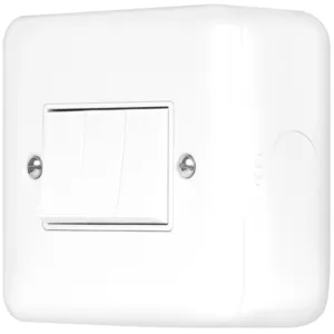 METAL CLAD PRO 10AX 3 GANG 2 WAY SWITCH - POLAR WH