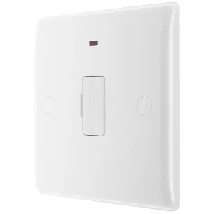 WHITE NEXUS MOULDED UNSWITCHED 13A FUSED CONNECTIO