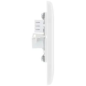 WHITE NEXUS MOULDED SINGLE SLAVE TELEPHONE SOCKET,
