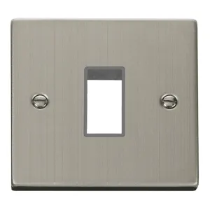 Frontplate, 1 Gang 1 Aperture, Grey Insert Victorian