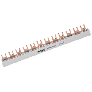 Insulated busbar 3P fork 10mm- 57M