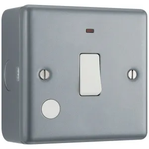 METAL CLAD SINGLE SWITCH, 20A WITH POWER INDICATOR