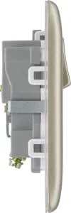 NPR21W-01_1.jpg