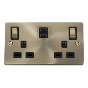 DECO 'INGOT' 13A 2 GANG SWITCHED SAFETY SHUTTER SO