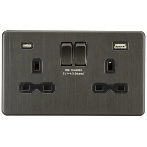 13A 2G SP Switched Socket with Dual USB A+C (5V DC